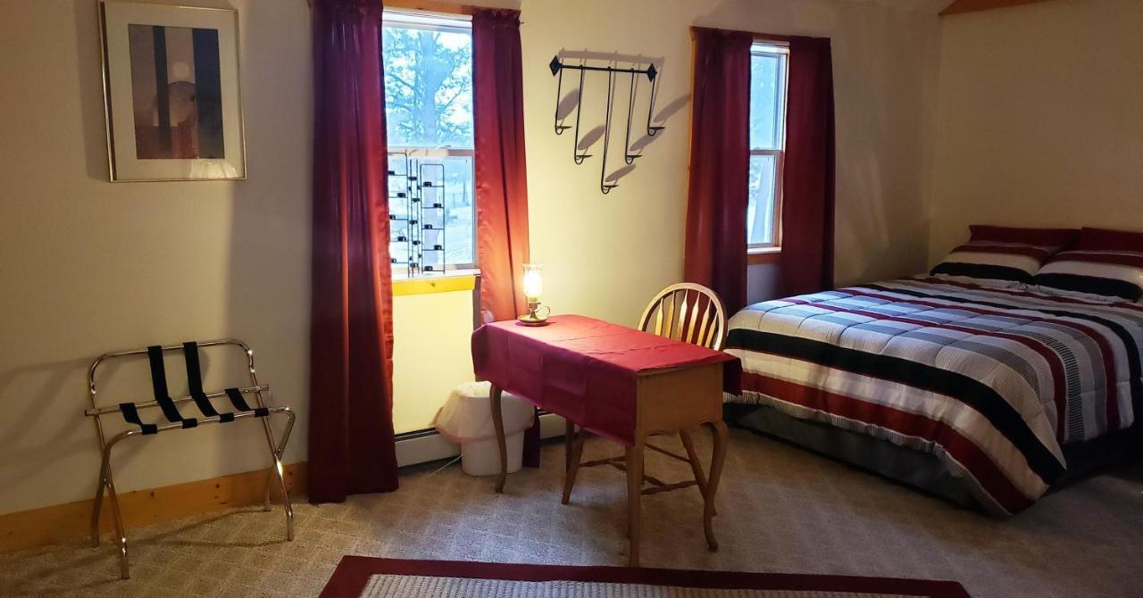 היל סיטי Mickelson Trail Treehouse Suite In The Heart Of The Beautiful Black Hills מראה חיצוני תמונה